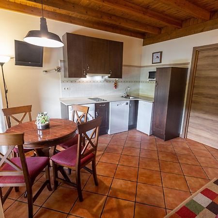 Apartamentos El Pedrayu Onis Ngoại thất bức ảnh