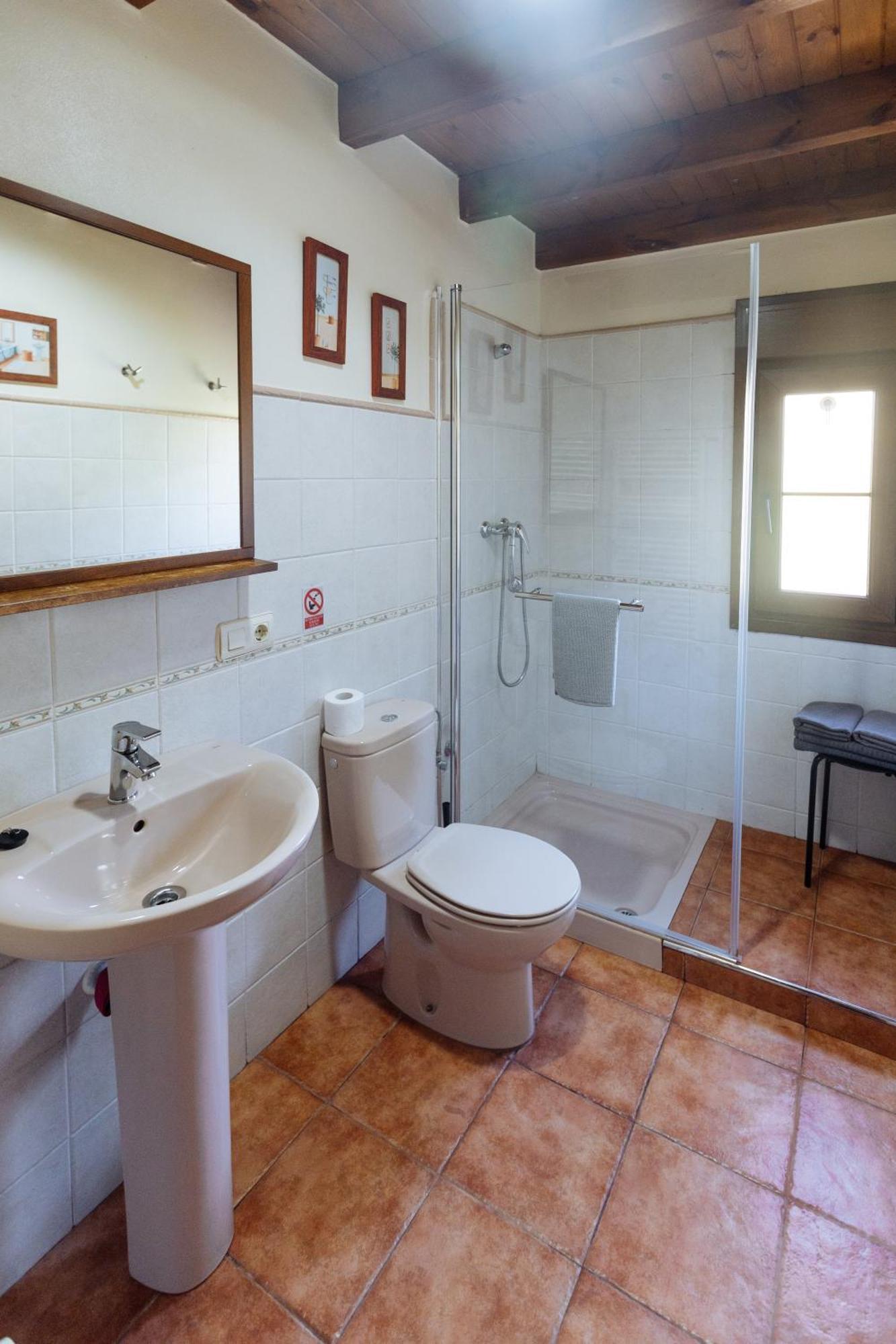 Apartamentos El Pedrayu Onis Ngoại thất bức ảnh